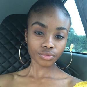 Meet your Posher, Amari